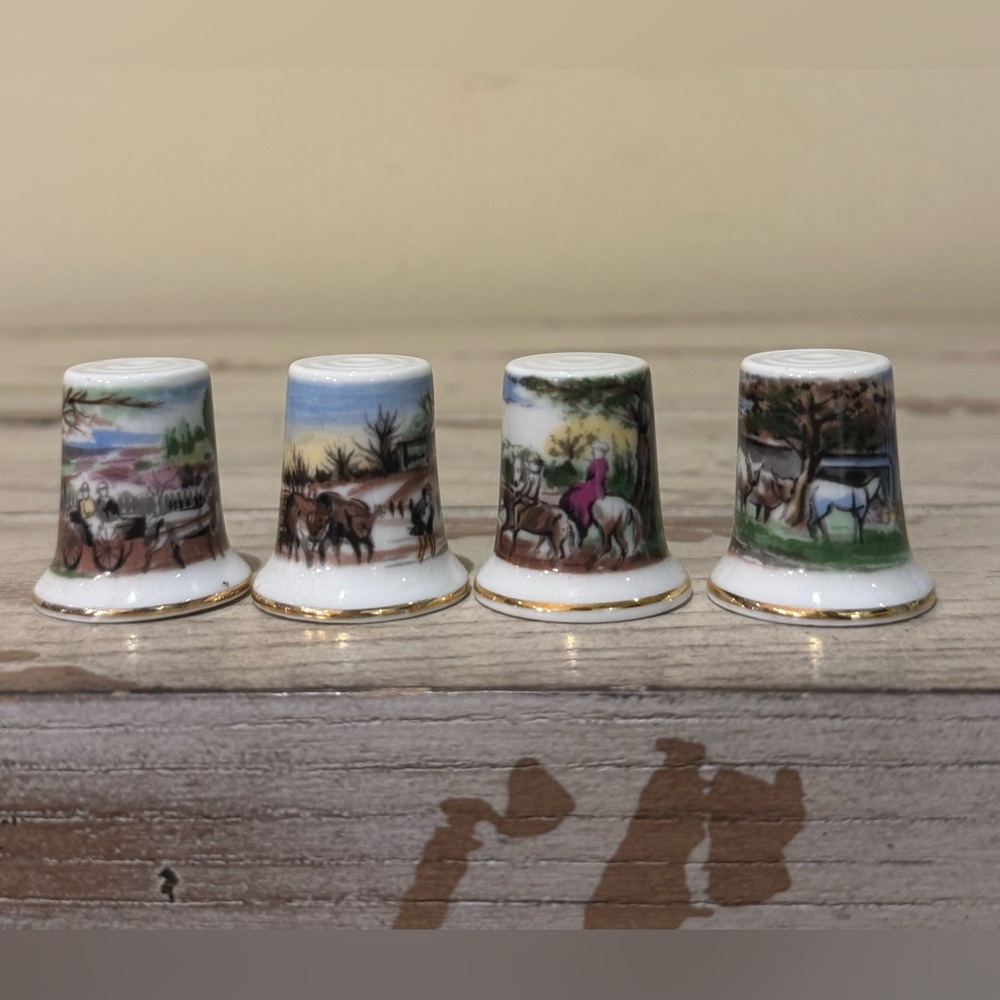 Set of 4 Decorative Porcelain Thimbles with Scenic Designs